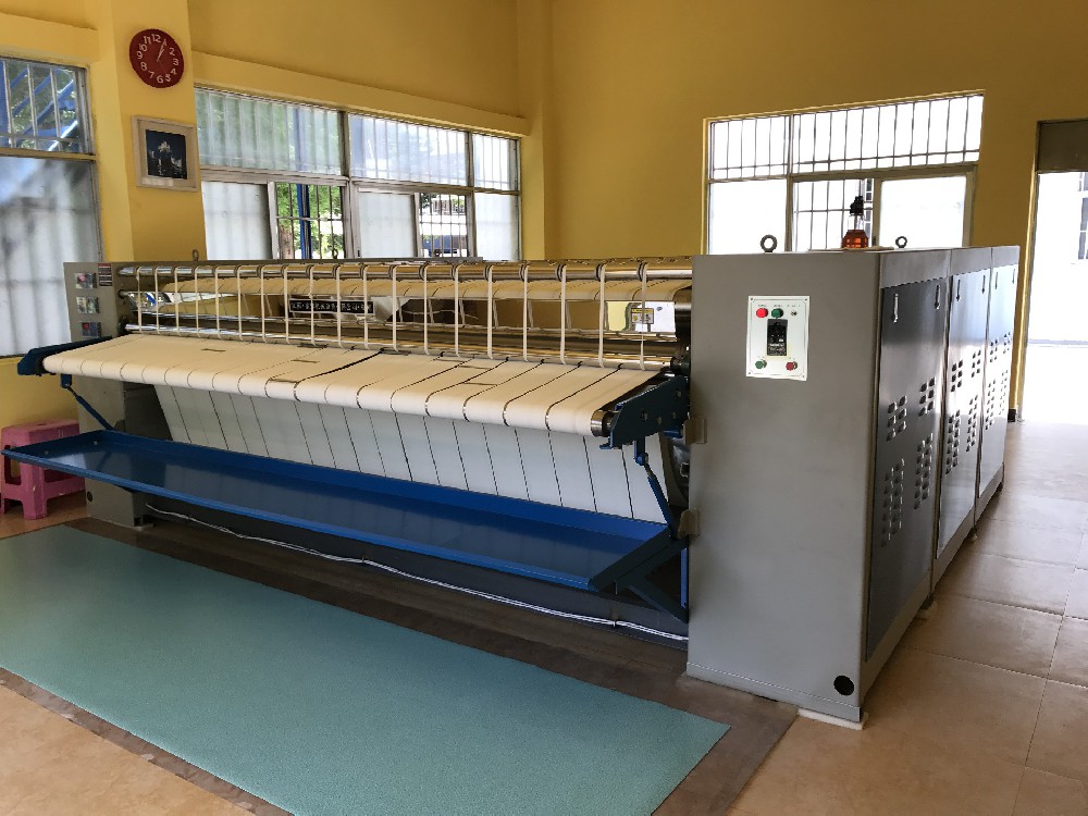 如何正确高效的使用工业烫平机平整衣物